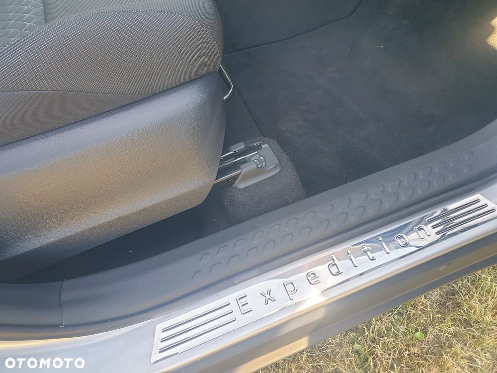 Toyota C-HR Business-Edition - 19