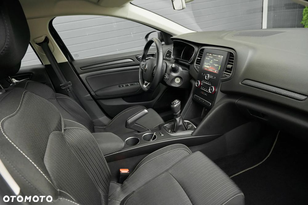 Renault Megane 1.3 TCe FAP Life - 20