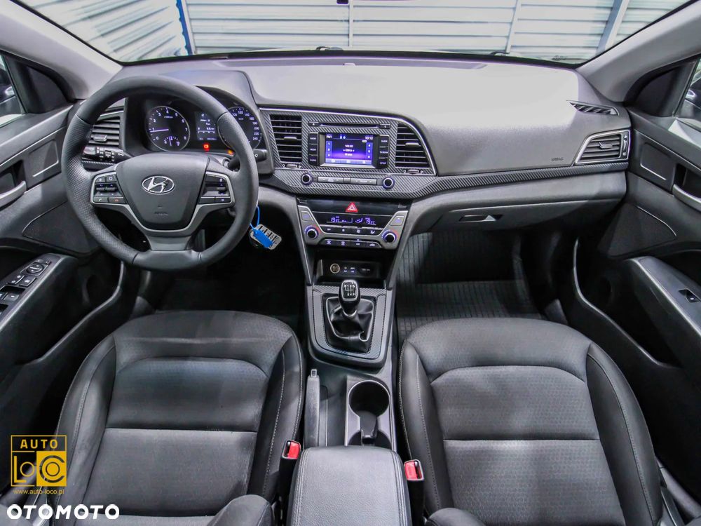 Hyundai Elantra 2017 photo 4