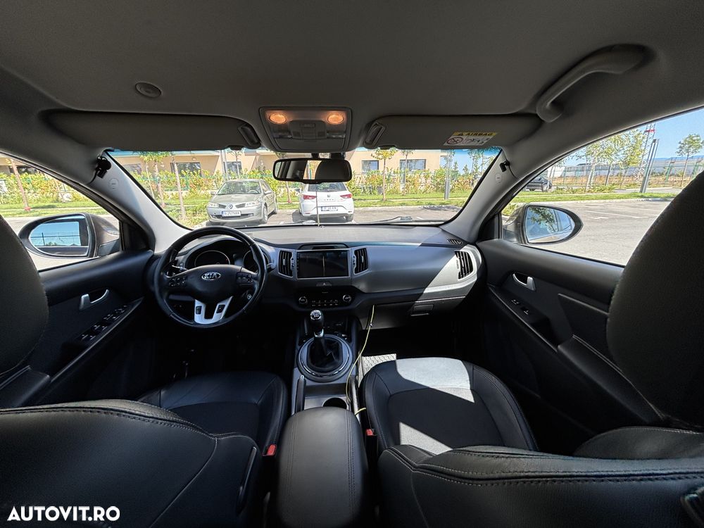 Kia Sportage 2.0 DSL HP 6MT 4x4 Style - 12