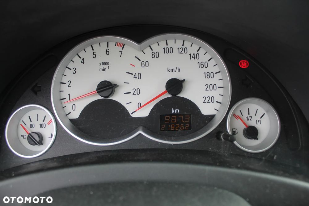 Opel Corsa 1.2 16V - 16