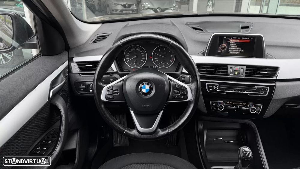 BMW X1 16 d sDrive - 18