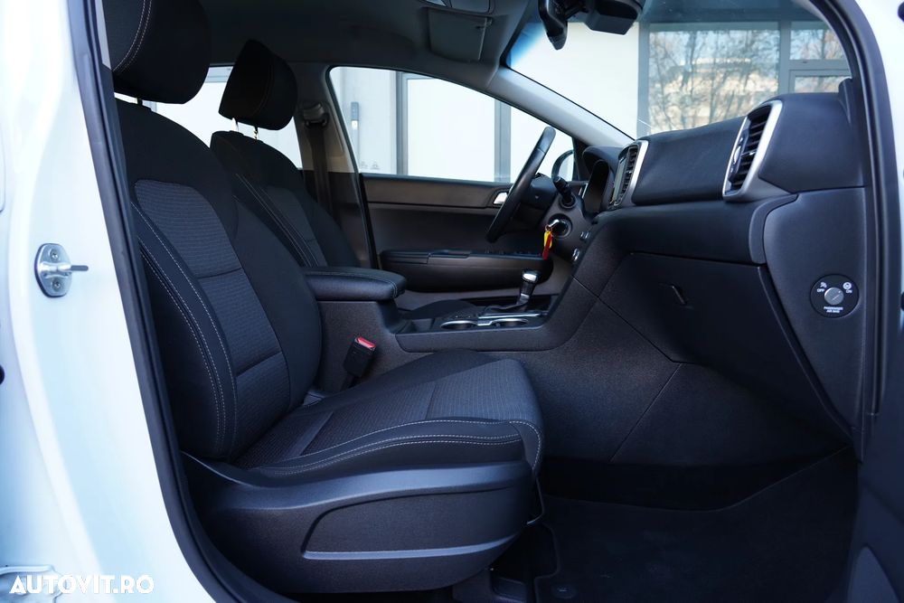 Kia Sportage 1.6 CRDI AWD DCT SPIRIT - 8