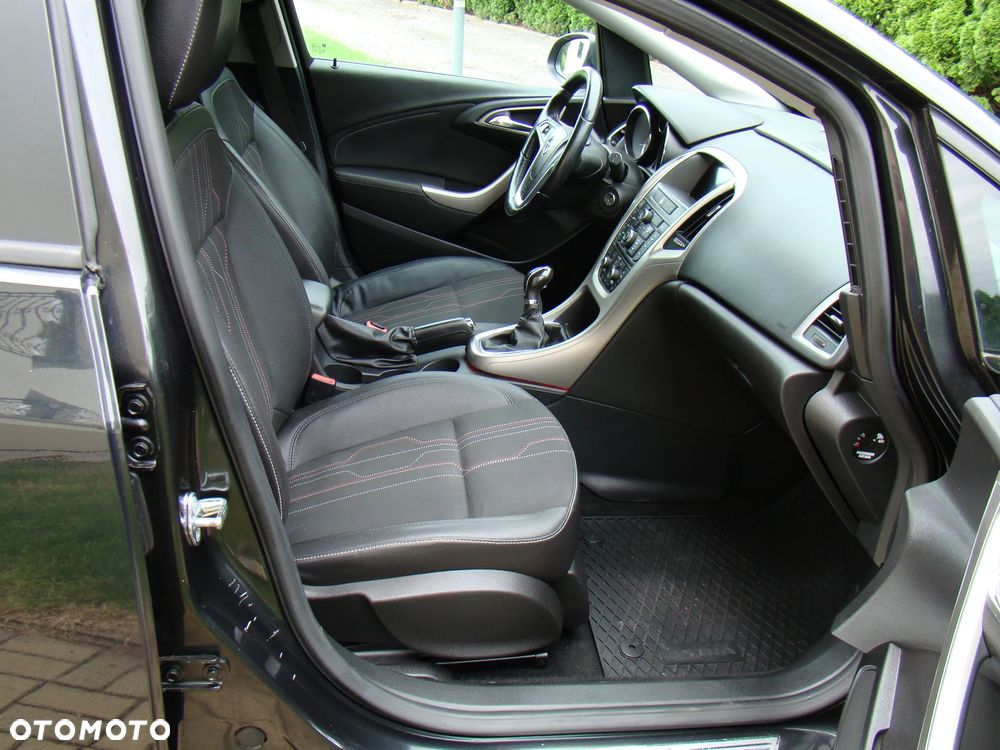 Opel Astra 1.4 Turbo - 23