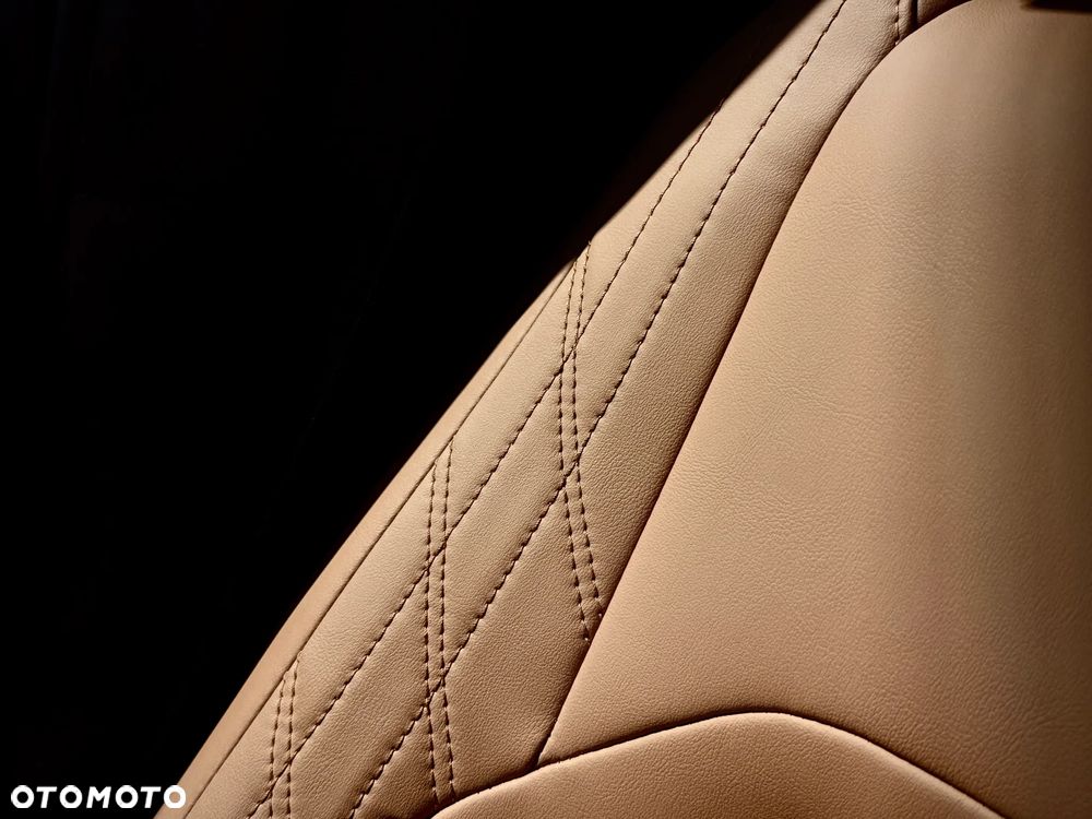 Lexus UX 250h GPF F Sport Design+ 2WD - 20