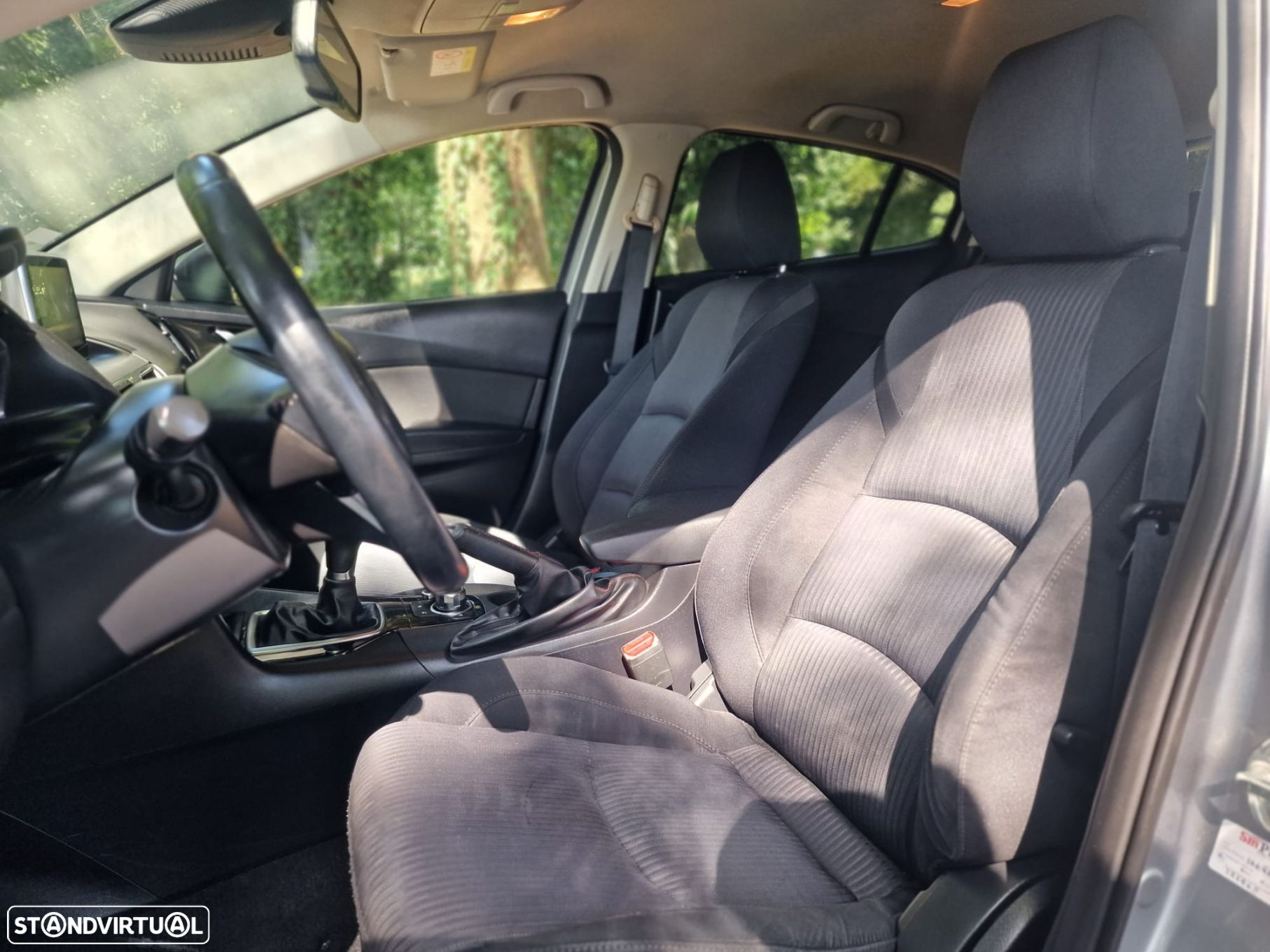 Mazda 3 1.5 Sky-D Excellence Pack Leather Navi - 48