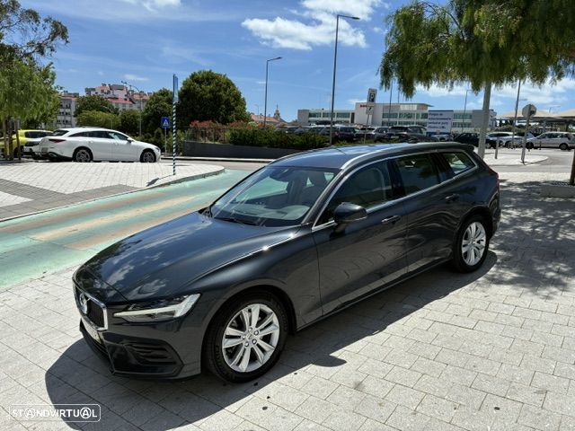 Volvo V60 2.0 D4 Momentum Plus Geartronic - 37