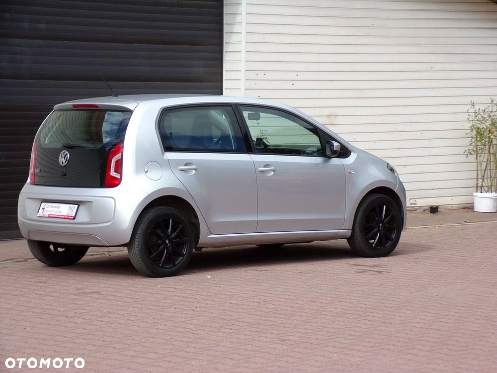 Volkswagen up! - 6