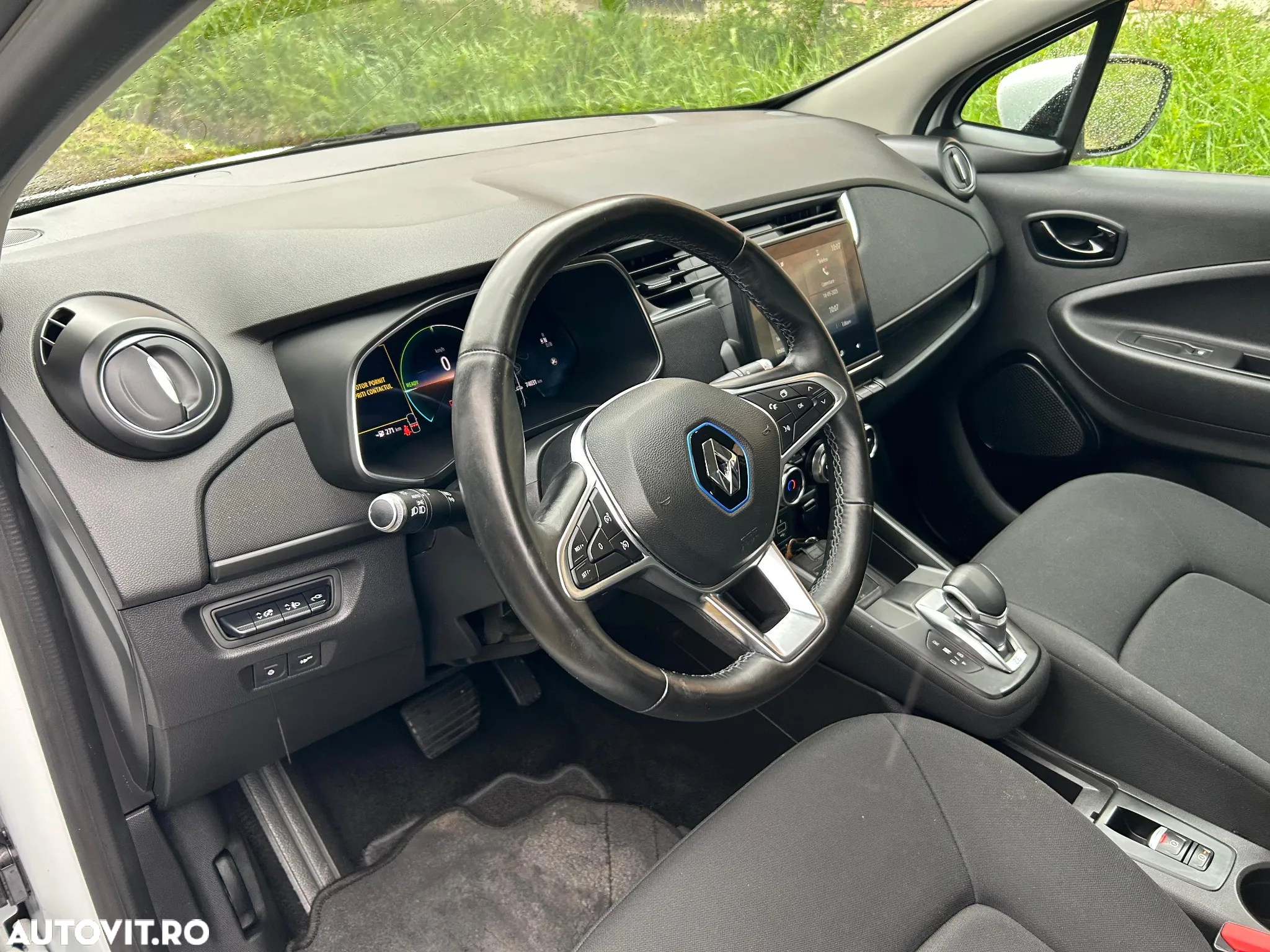 Renault ZOE (mit Batterie) Z.E. 50 LIFE - 8
