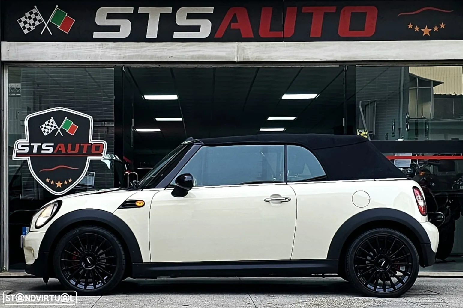 MINI Cabrio Cooper D - 52