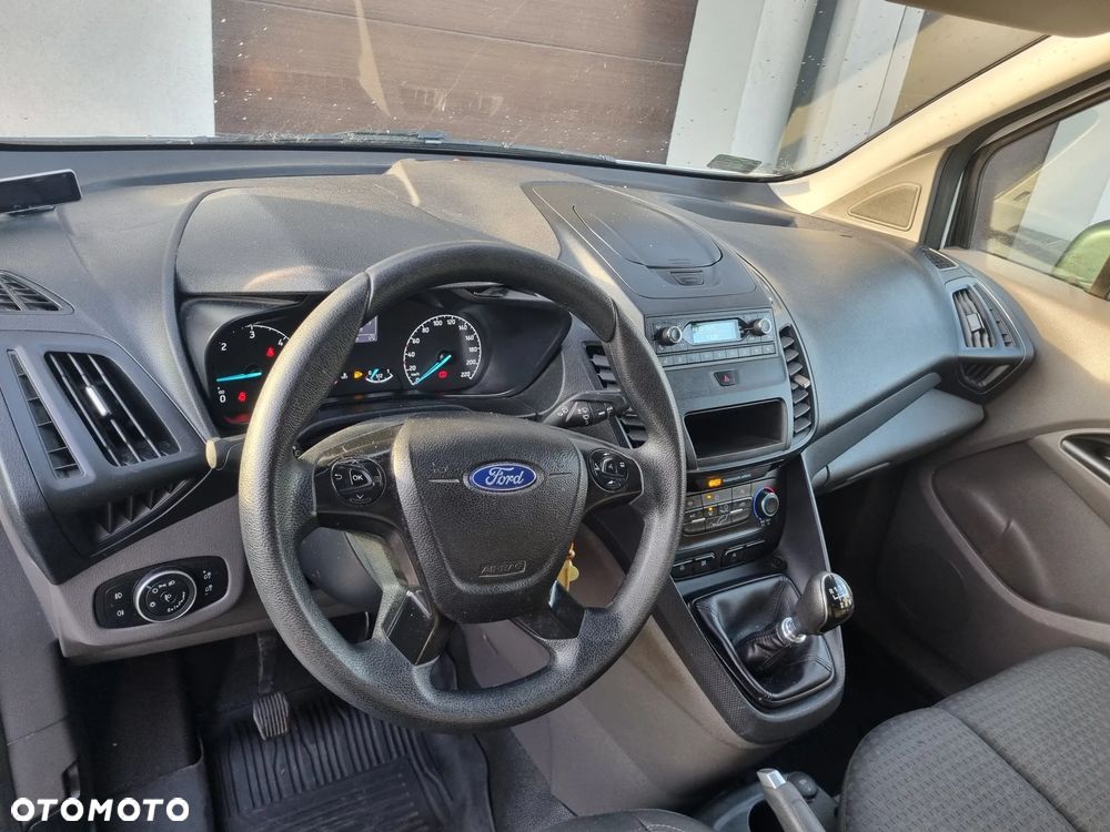 Ford Transit Connect - 14