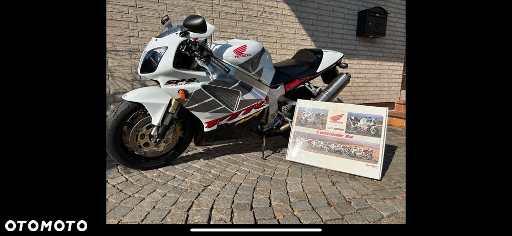 Honda VTR - 21