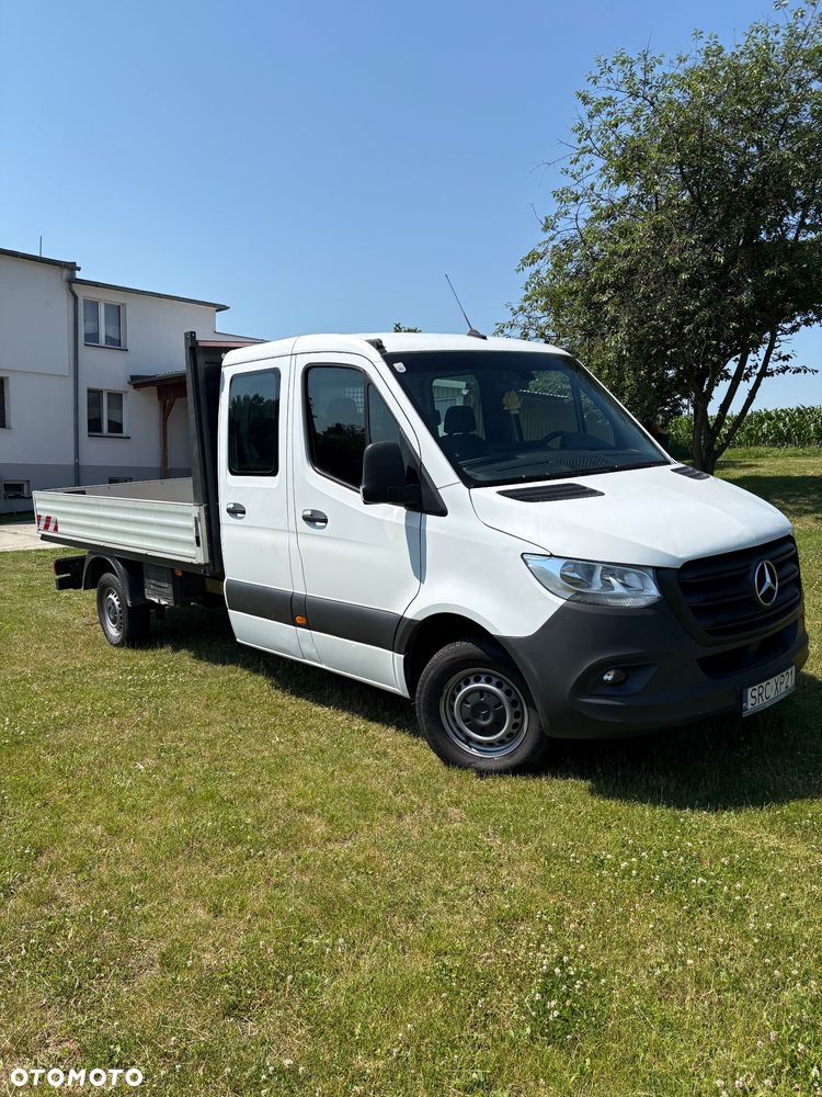 Mercedes-Benz Sprinter - 1