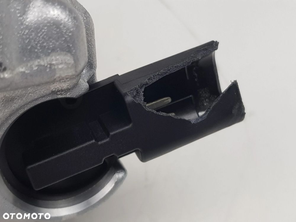 NOWA ORYGINALNA Sprężarka klimatyzacji Passat B8 Golf VIII 2.0 TDI - 10