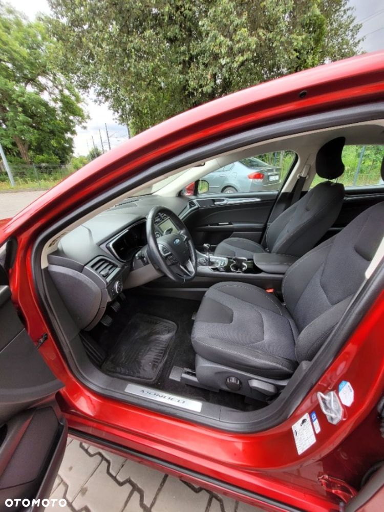 Ford Mondeo 2.0 TDCi Titanium - 12