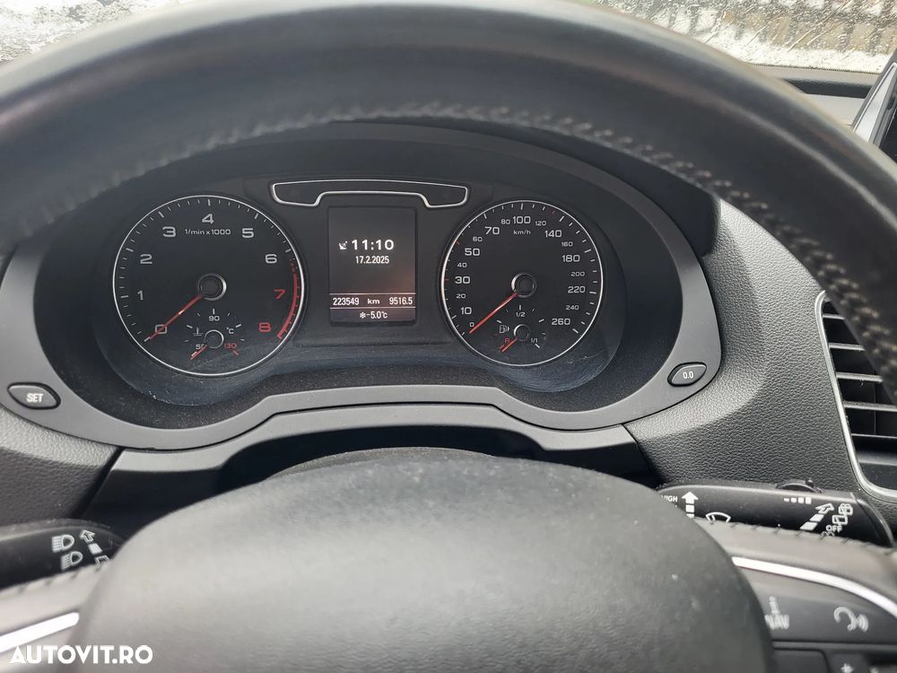 Audi Q3 2.0 TFSI Quattro S tronic - 6