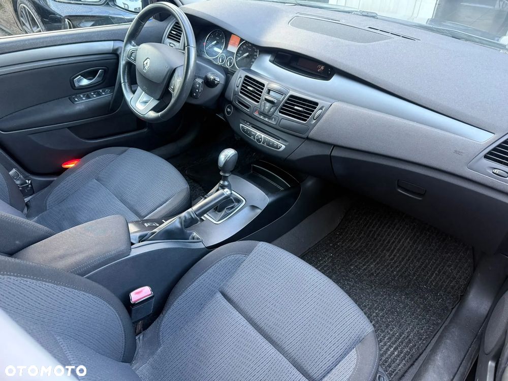 Renault Laguna - 12