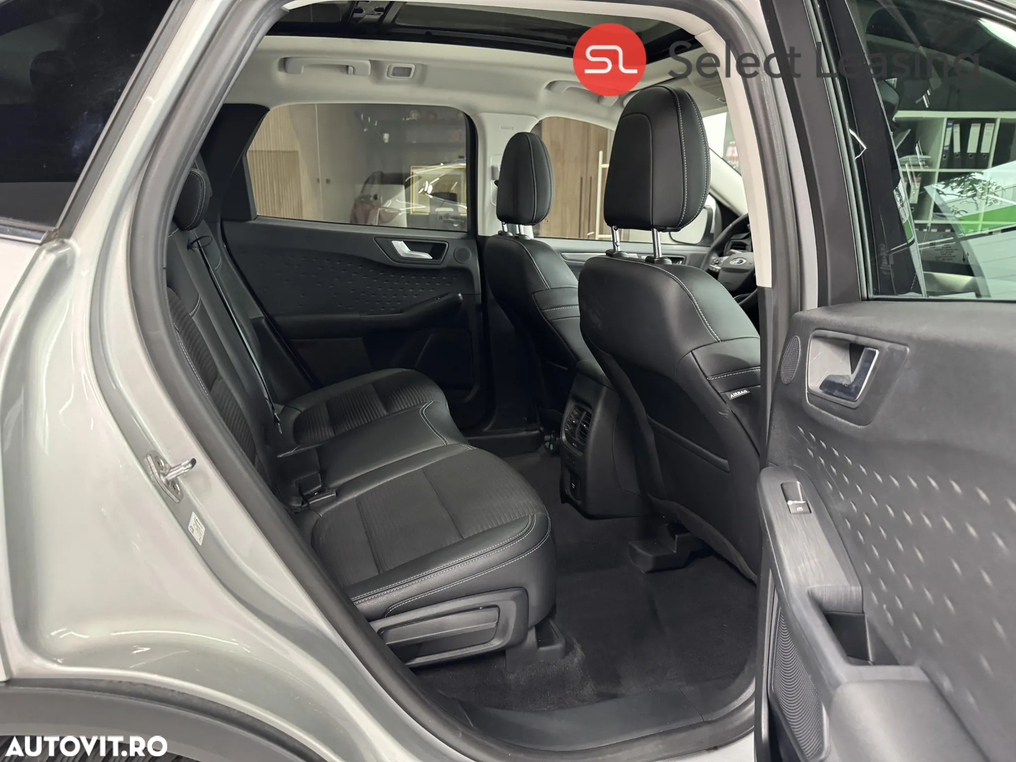 Ford Kuga 2.5 Duratec PHEV Titanium - 10