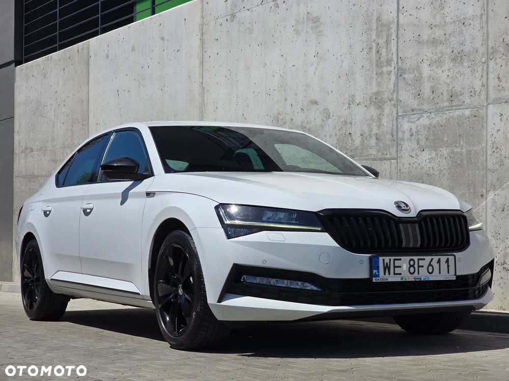 Skoda Superb 2.0 TDI SCR Sportline DSG - 14