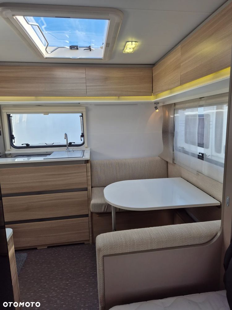 Adria 402 - 11