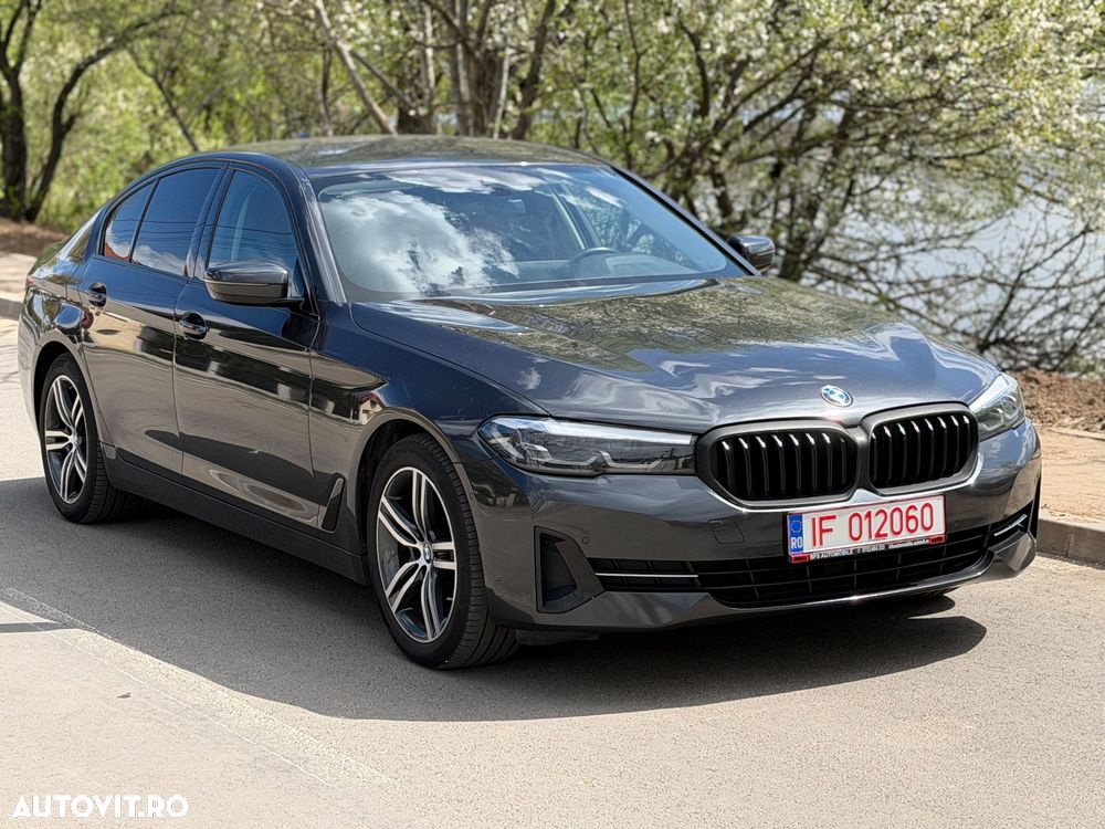 BMW Seria 5 518d AT MHEV - 37