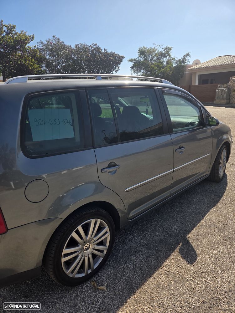 VW Touran 2.0 TDI Highline DSG 7L - 10