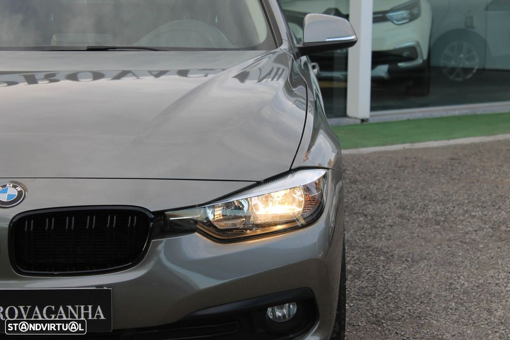 BMW 318 d Touring Advantage Auto - 32