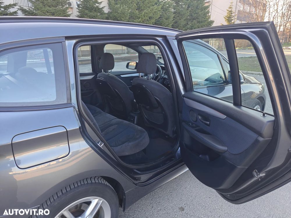 BMW Seria 2 218d Aut. M Sport - 6