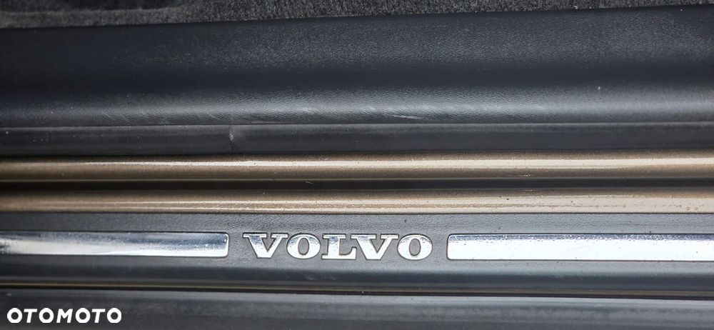 Volvo XC 70 - 12