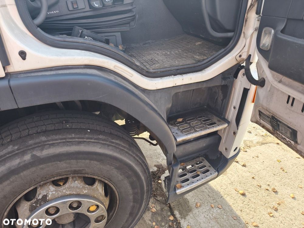 Volvo Fm 360 6X4 - 12