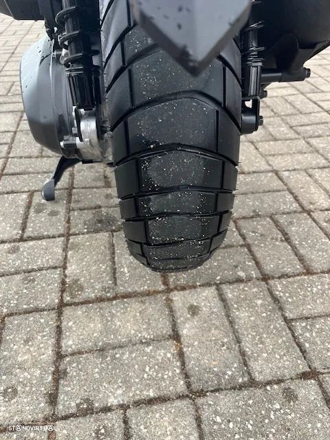 Honda ADV 350 - 10