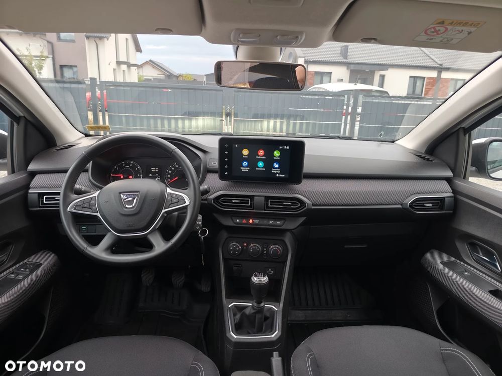 Dacia Sandero TCe 90 Essential - 18