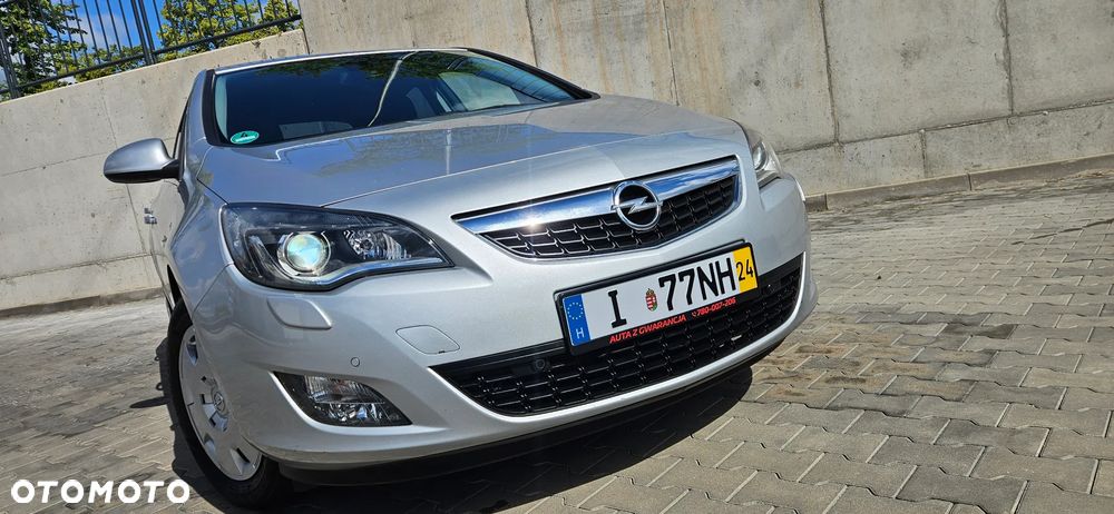Opel Astra 2.0 CDTI DPF Innovation - 1