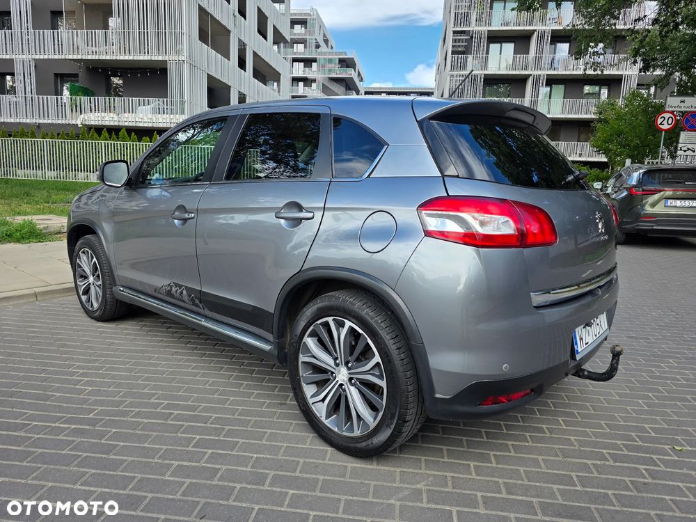Peugeot 4008 - 23