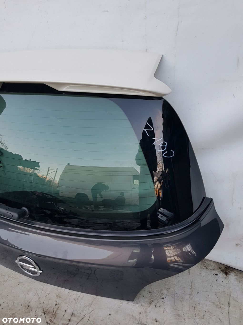 klapa bagażnika lotka Opel Adam z190 - 2