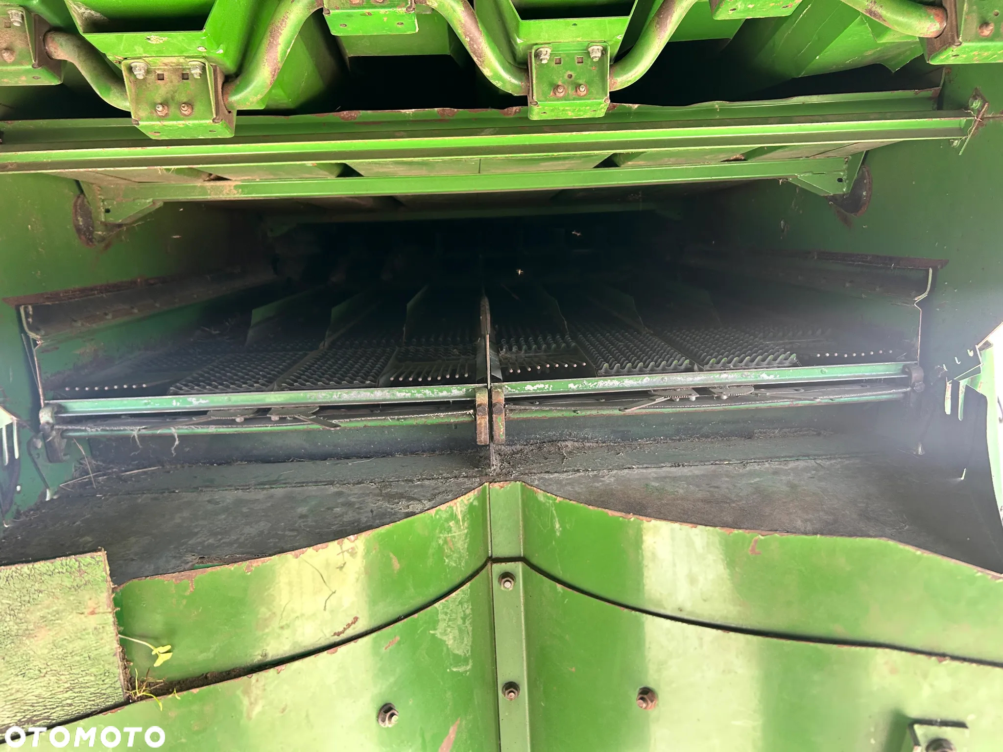 John Deere 2066 - 13