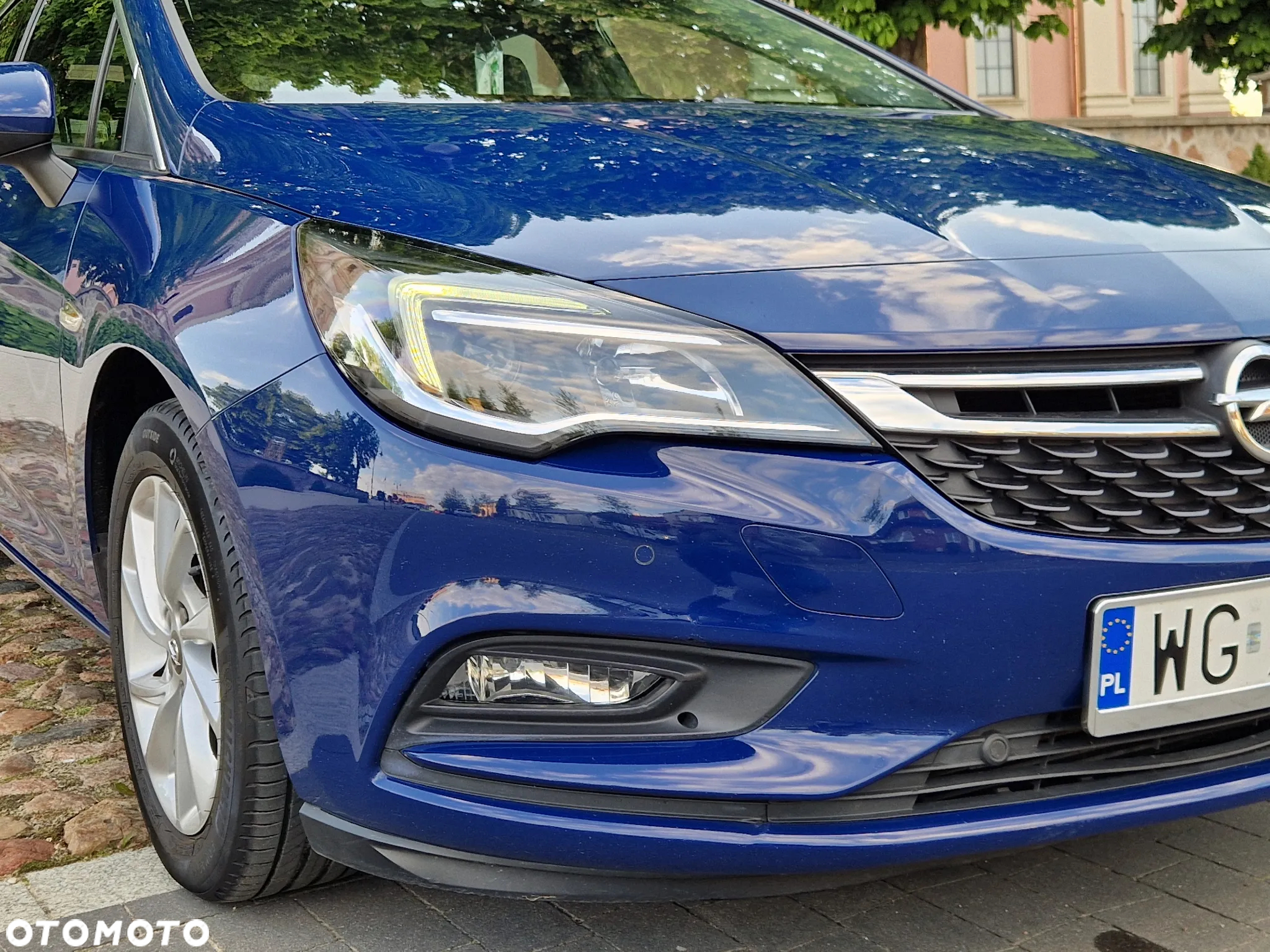 Opel Astra V 1.4 T Dynamic S&S - 10