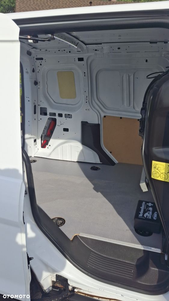 Ford Transit Connect - 6