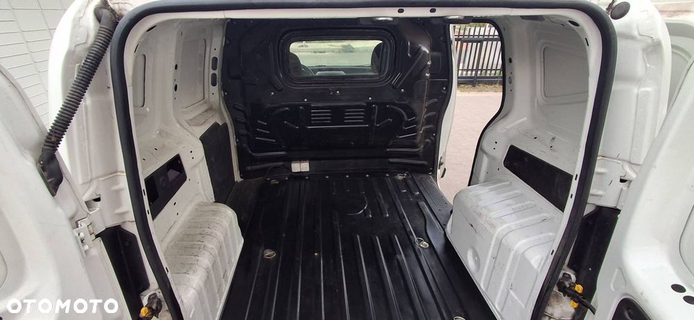 Fiat Fiorino 1.4 Easy - 7