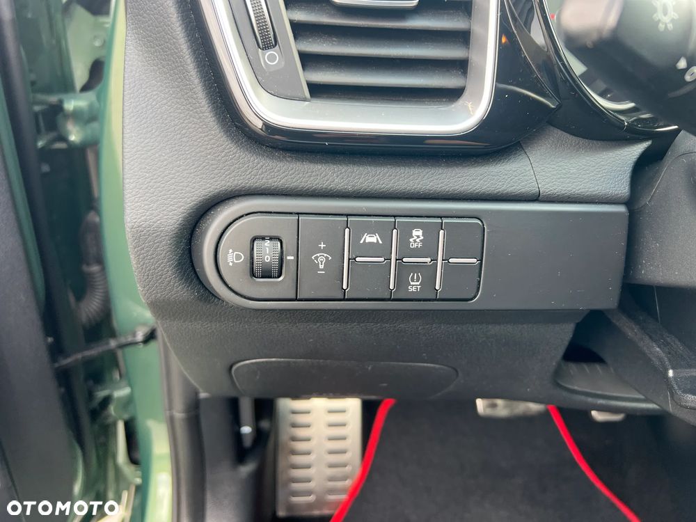 Kia Ceed - 17