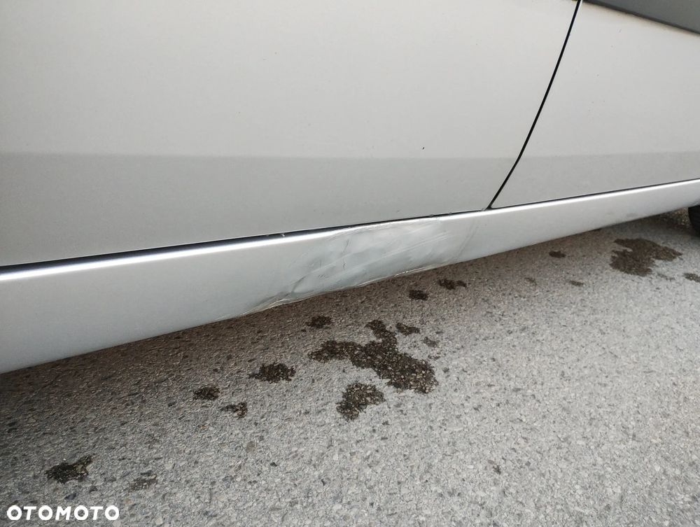 Renault Scenic 1.6 16V Authentique Privilege - 26