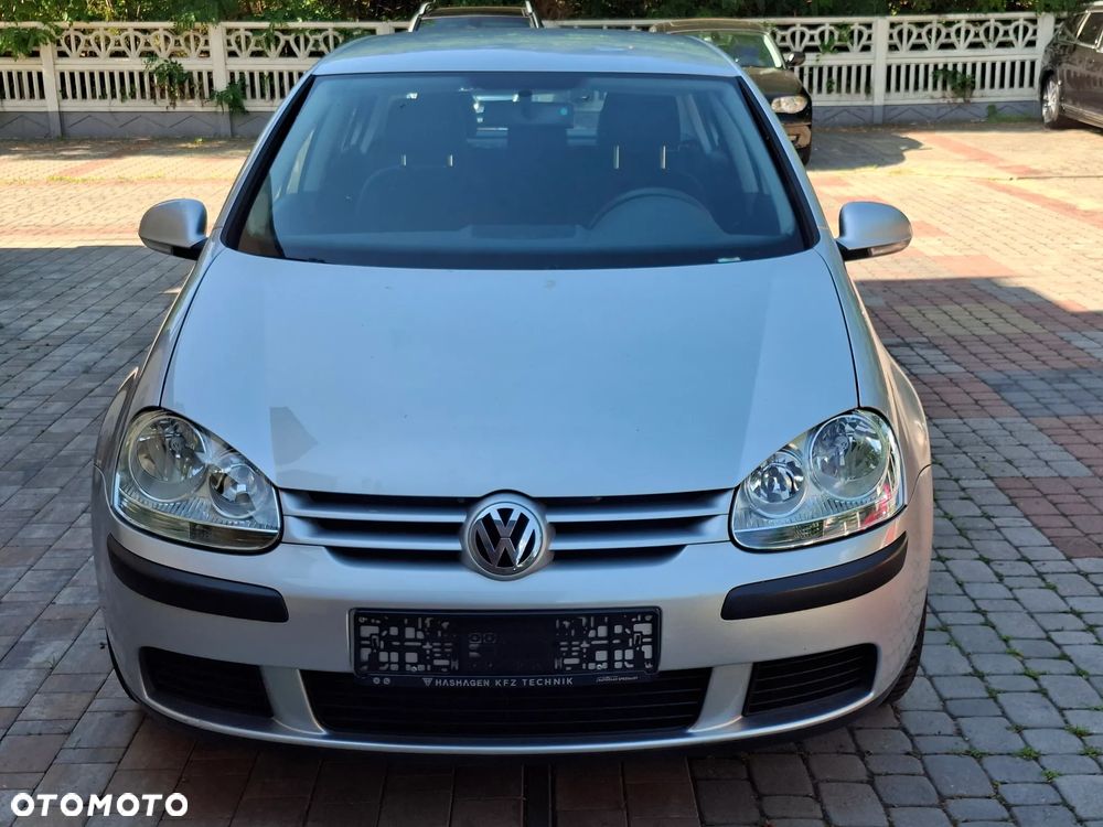 Volkswagen Golf - 3