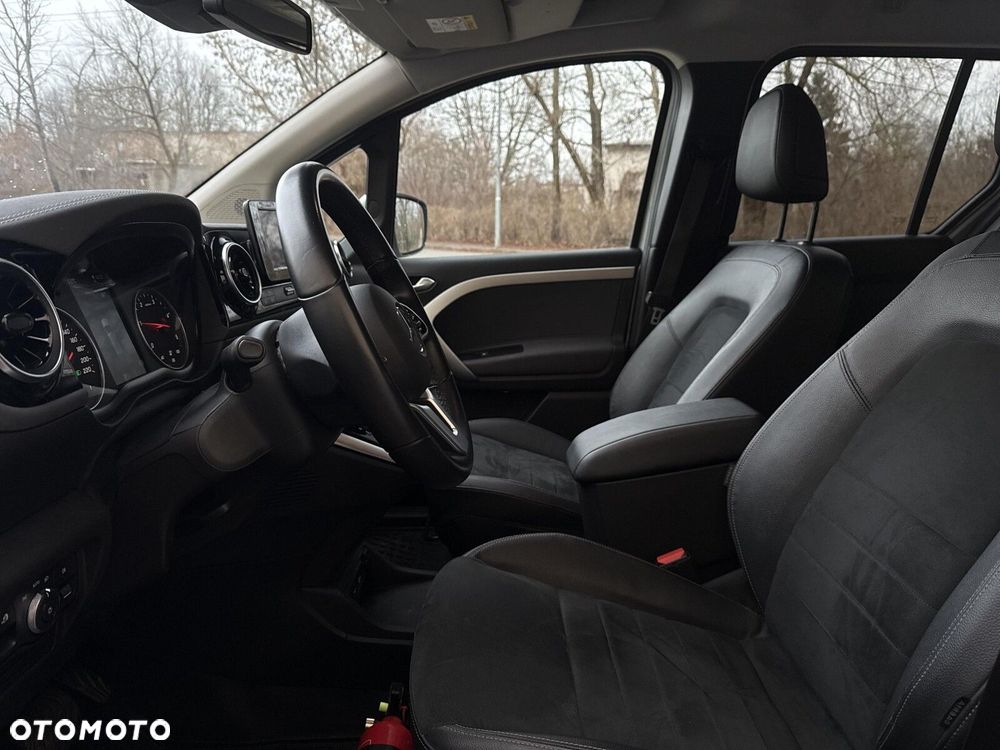 Mercedes-Benz Klasa T 180 d Progressive - 18