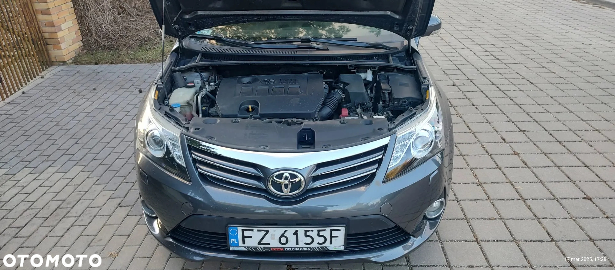 Toyota Avensis - 5