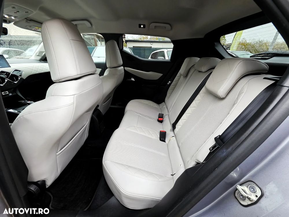 DS Automobiles DS 3 Crossback DS3 1.2 PureTech 130 S&S EAT8 Grand Chic - 18