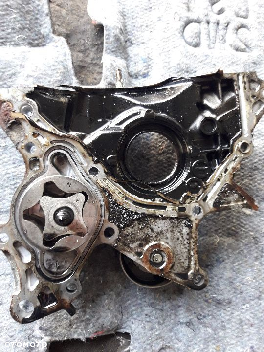Pompa olejowa Toyota avensis,rav4,corolla, 2,0d4d, 116km, 2002-2005r