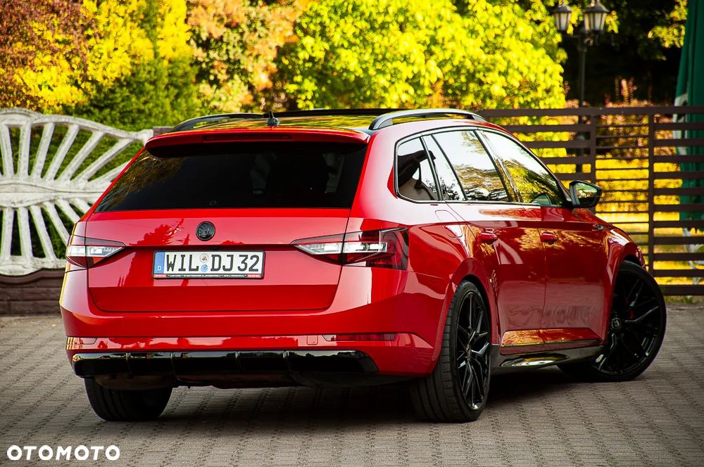 Skoda Superb 2.0 TDI 4x4 DSG Sportline - 19