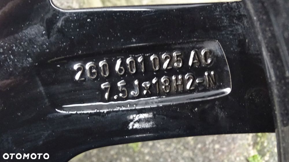 vw polo gti 2g0 7.5jx18h2-n et51 5x100 - felga oryginał - 7