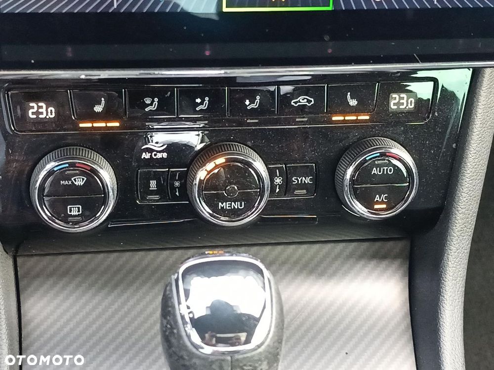 Skoda Superb - 35