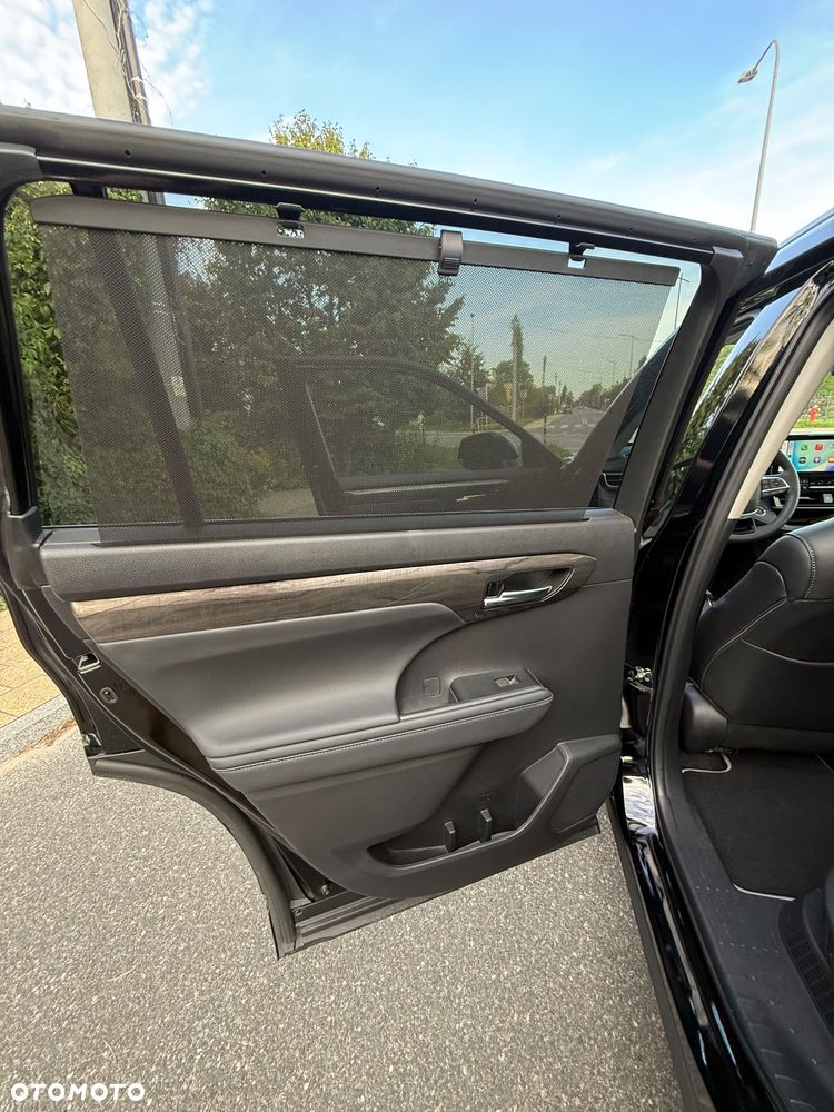 Toyota Highlander 2.5 Hybrid Executive Style - 12